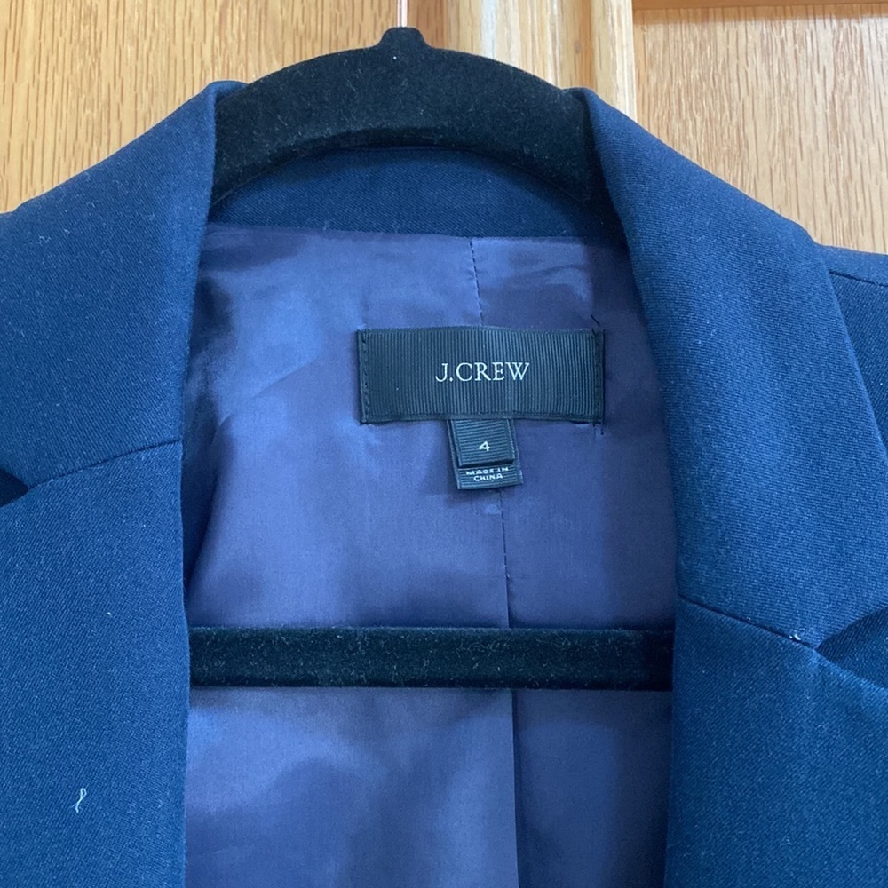 J.Crew Thompson navy blazer size 4 - Picture 2 of 4